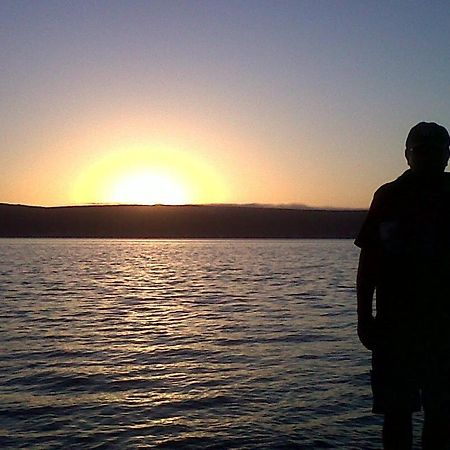 Walking On Water Guest House Langebaan Bagian luar foto