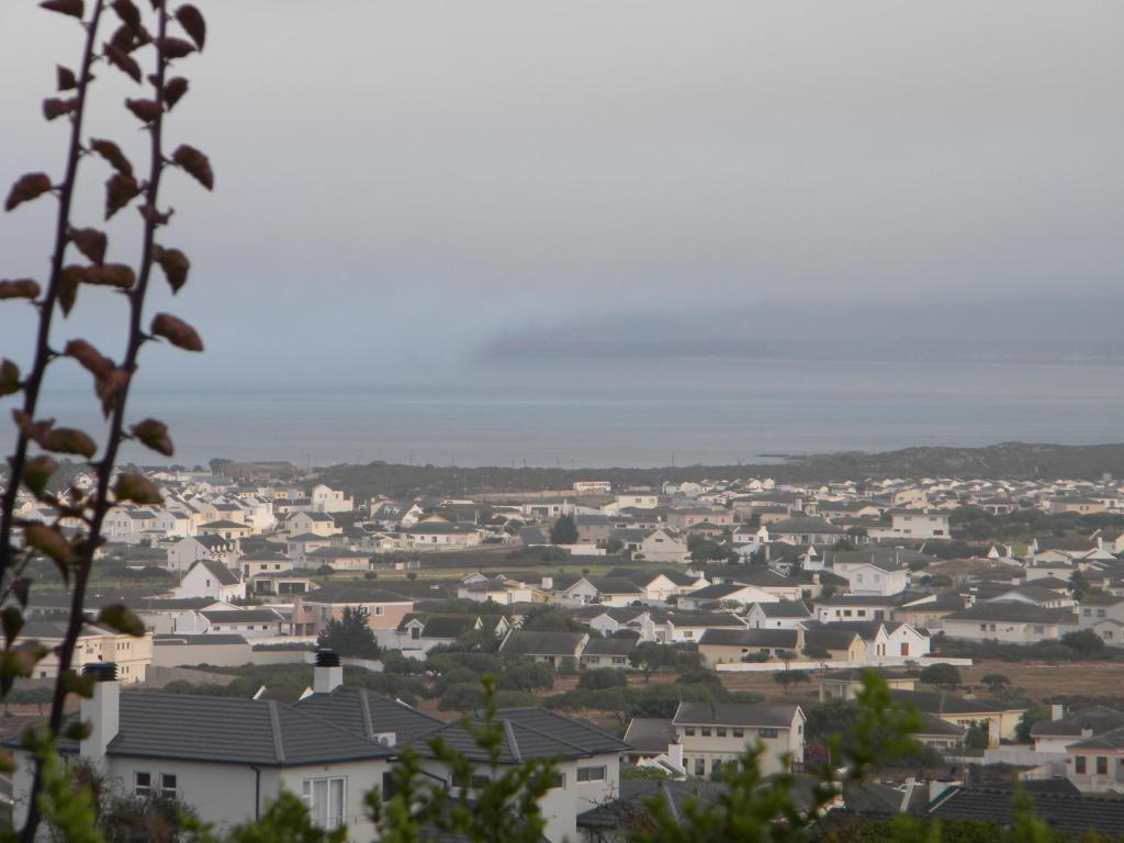 Walking On Water Guest House Langebaan Ruang foto