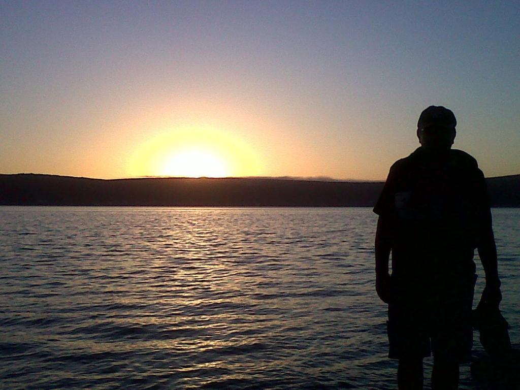 Walking On Water Guest House Langebaan Bagian luar foto